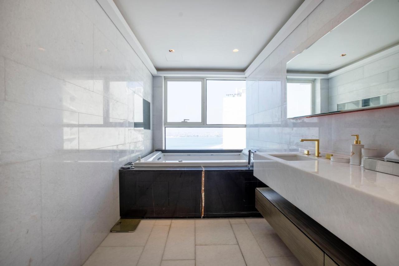 Five Palm Jumeirah 2Br Luxury Penthouse , Full Marina See View With Private Pool Dubai Exterior foto